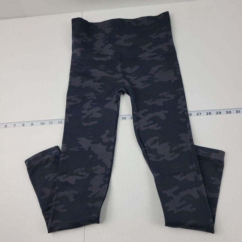 Spanx women's leggings black camo M 839